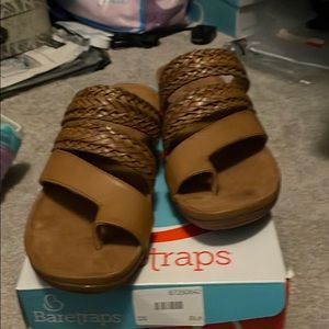 Bare traps Jonelle sandals new sz 10